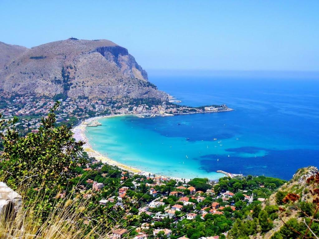 Casa Relax Mondello Lägenhet Exteriör bild